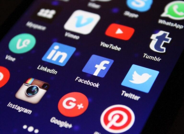 Singhvi Online applications, Facebook Money, Make Money Online