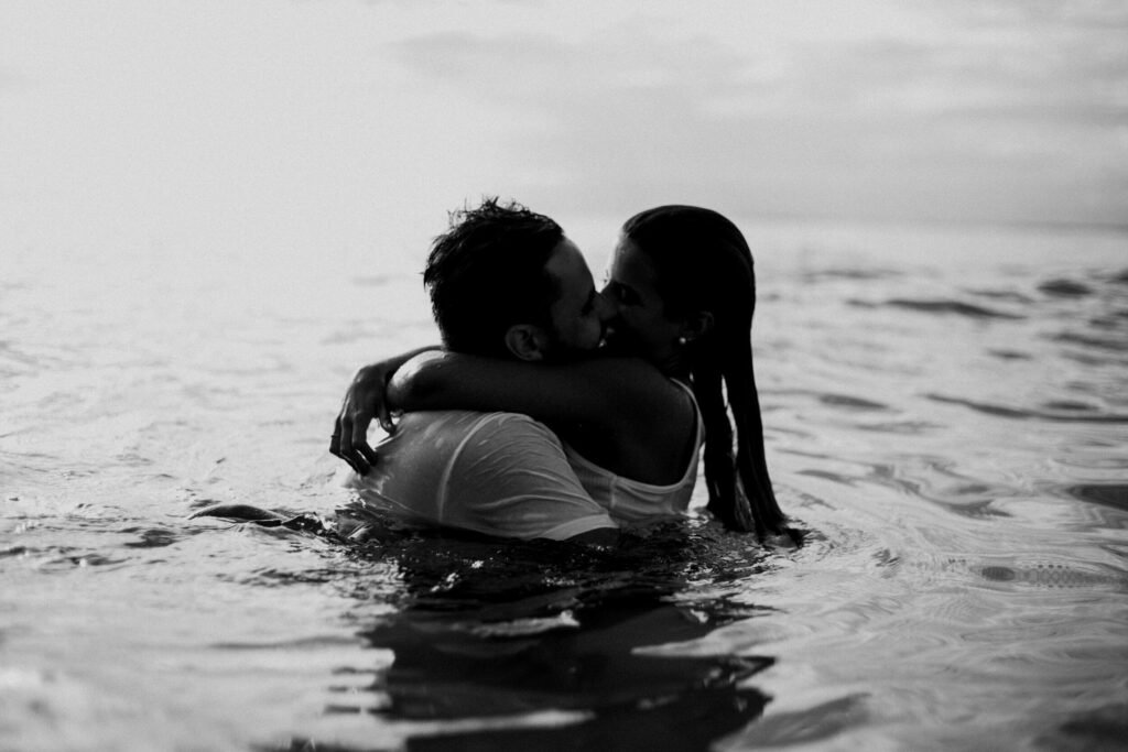 romantic, couple, songs, singhvionline