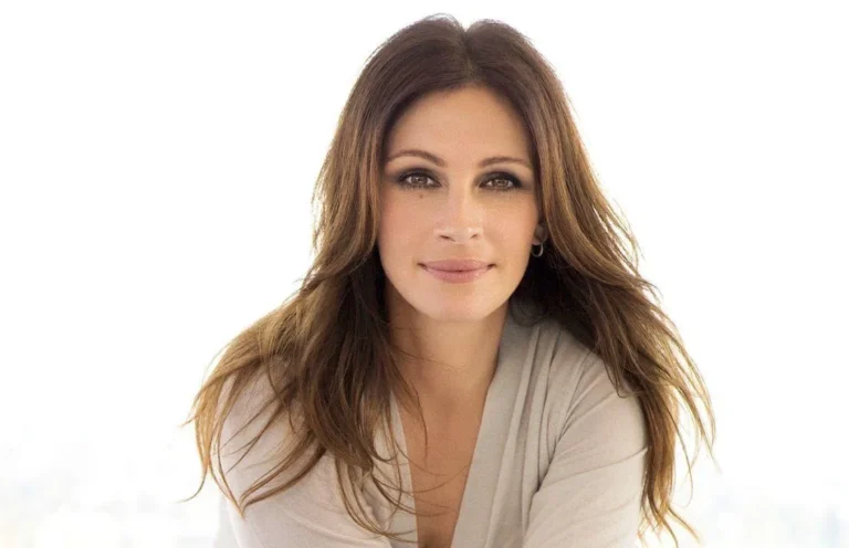 Julia Roberts, Hollywood actress, parenting rules, teenage children, communication, boundaries, trust, responsibility, independence, personal growth, family dynamics, parenting strategies, Pretty Woman, Academy Award nomination, America's Sweetheart, educational pursuits, environmental activism, philanthropy, family ties, Daniel Moder, quality time, family vacations, travel adventures, educational pursuits, outdoor activities, culinary adventures, active lifestyle, balancing career and family, Hollywood career, celebrity mother, Hollywood royalty, motherhood challenges, positive impact, sustainability, conservation, environmental causes, love of cooking, shared experiences, family bonding, physical fitness, well-being, celebrity lifestyle, iconic roles, Hollywood success, successful career, career milestones, family life, dedication, love, precious moments